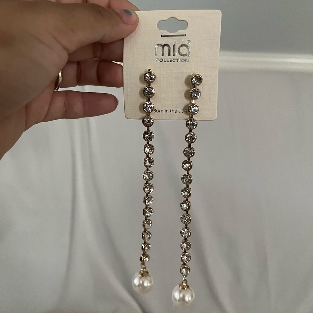 MISHA COLLECTION Gold and Silver Long Pearl Earrings